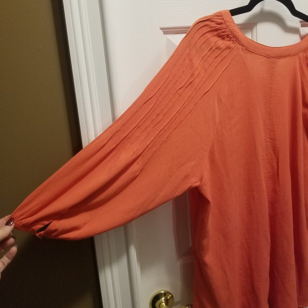 Spring Top - Picture 3 of 4